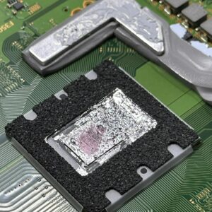 Mantenimiento PlayStation 5 FULL con metal liquido
