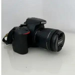 Nikon Kit D5600 + Lente 18-55mm Vr (Usado)
