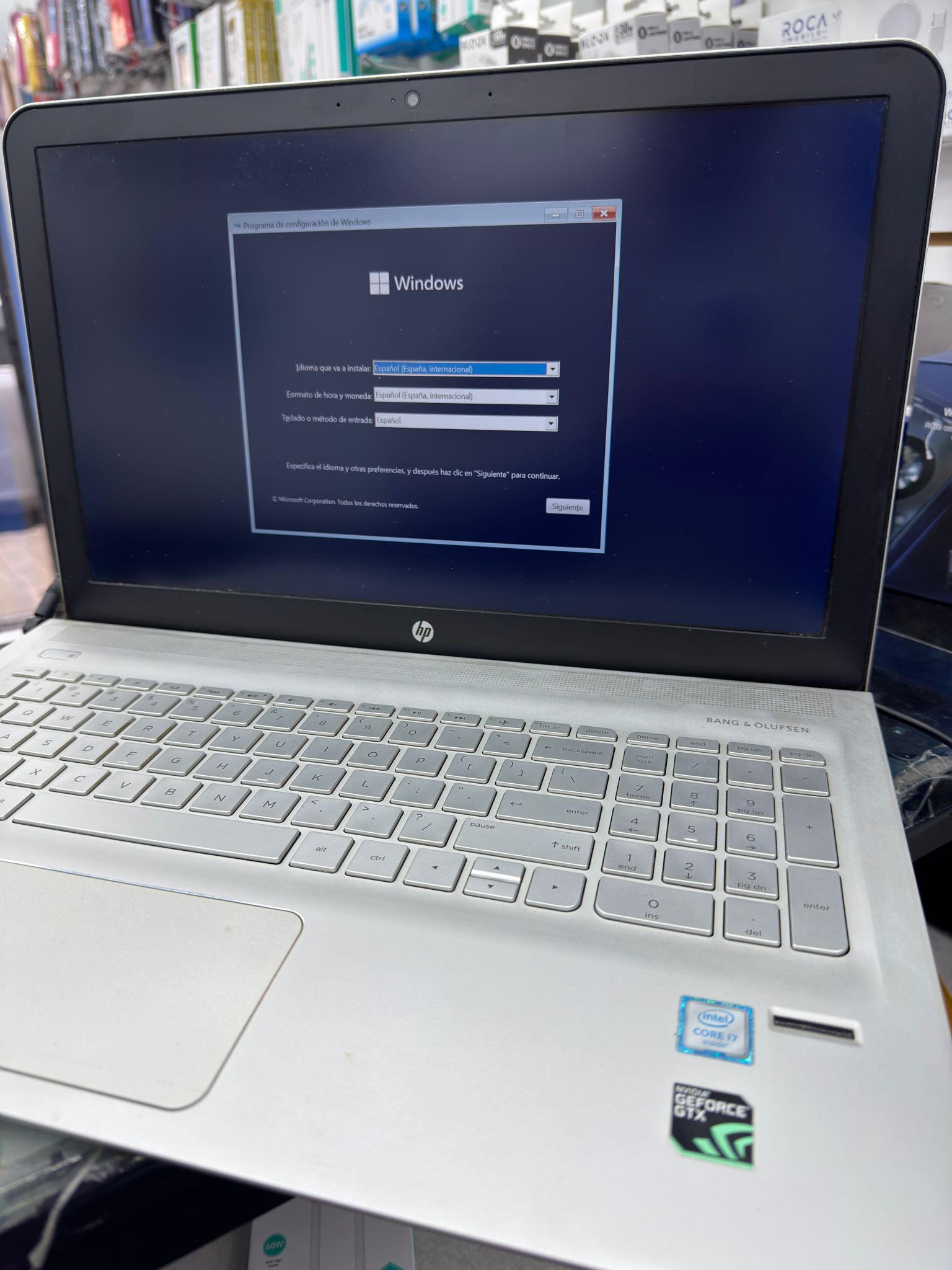 FORMATEO E INSTALACIÓN DE WINDOWS